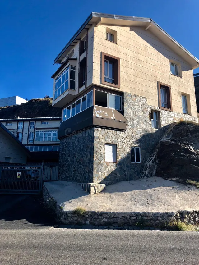 Casa en venta en Sierra Nevada — 4