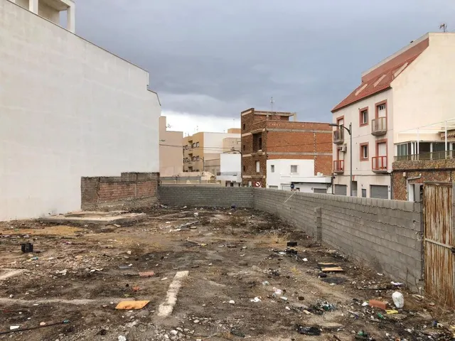 Solar urbanizable en venta en Roquetas de Mar - foto 3