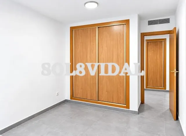 PISO CON GARAJE. EDIFICIO DE LUJO CON EXCELENTES VECINOS — 6
