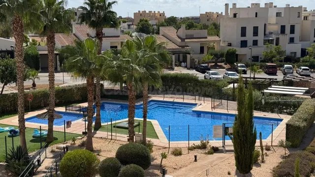 Vivienda en Corvera Golf con vistas a la piscina — 2