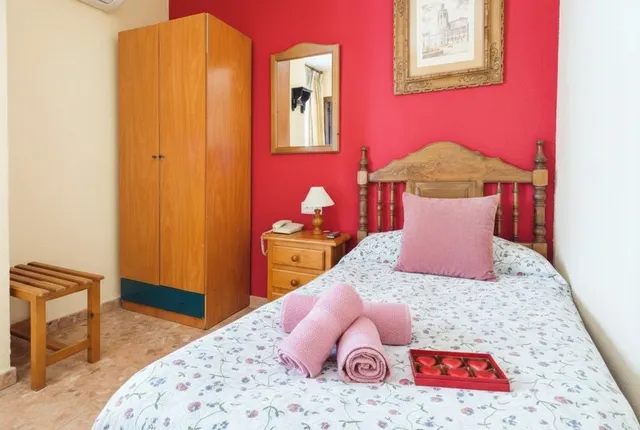 Hotel 12 habitaciones 406m² en venta - Centro — 12