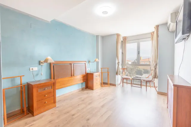 ¡¡¡amplio piso de 3 dormitorios, 2 baños, cochera y trastero, por solo 179.900 €!!! — 30