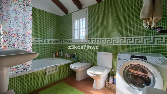 Chalet 4 habitaciones 274m² en venta - Costa Del Sol — 46