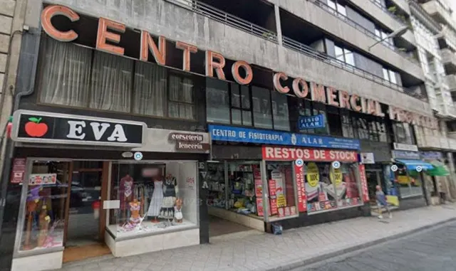 Oficina en entreplanta muy luminosa en el centro de la ciuda - foto 4