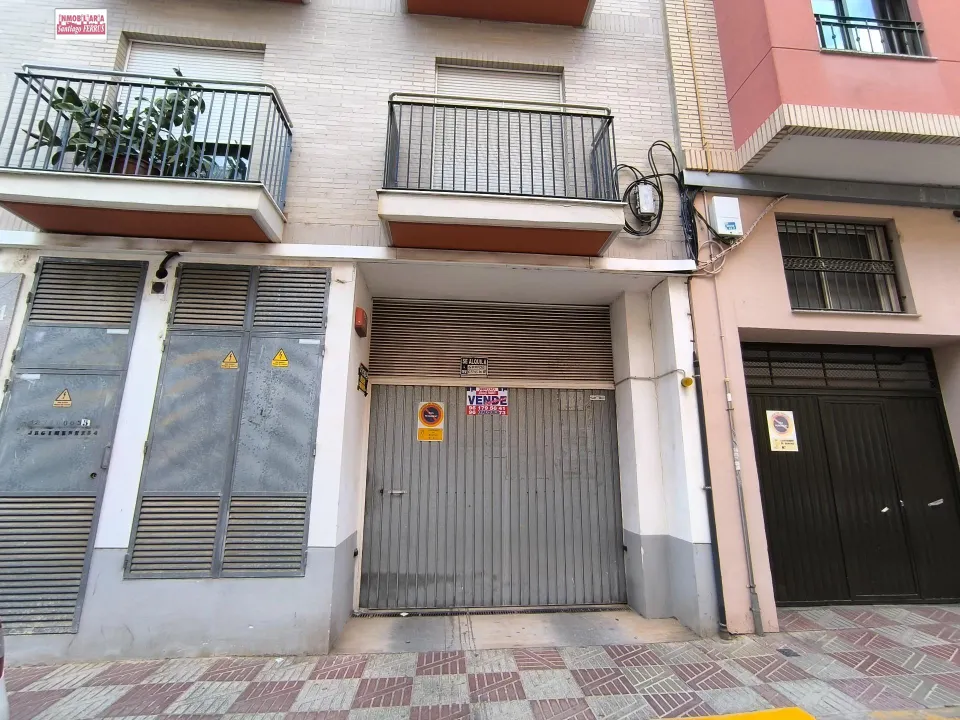 VENTA DE PLAZA DE GARAJE EN BENIFAIO (VALENCIA)