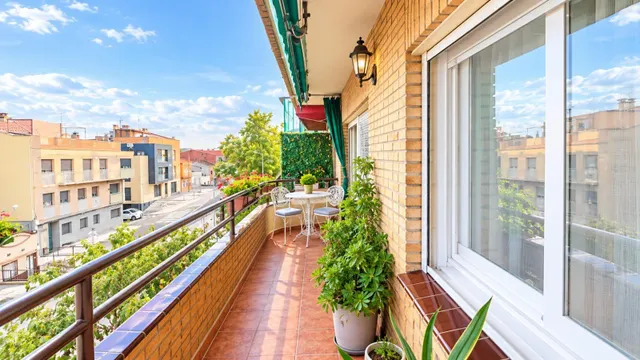 PISO PARA ENTRAR A VIVIR EN POBLENOU DE 3 habitaciones — 7