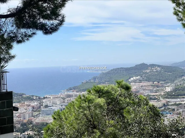 SOLAR URBANO EN URB. VISTAS AL MAR, ROCA GROSSA DE 581 M2. L