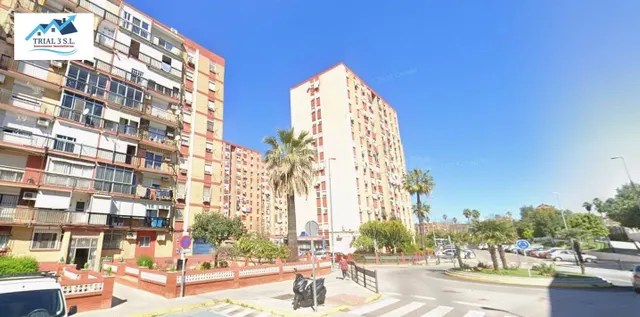 Venta de Piso en Castilleja de la Cuesta (Sevilla) — 2