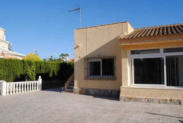 Villa 3 habitaciones 250m² en venta - Costa blanca — 45