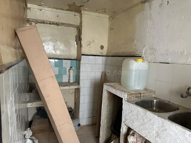 VENTA CASA PARA REFORMAR — 4