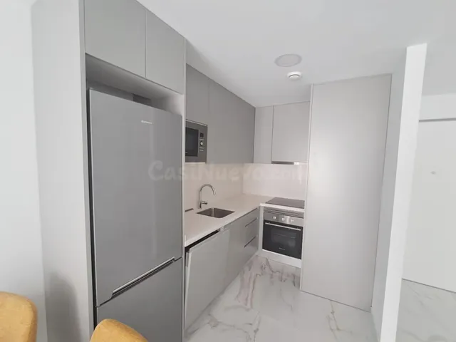 Apartamento moderno de un dormitorio en Torrevieja — 3