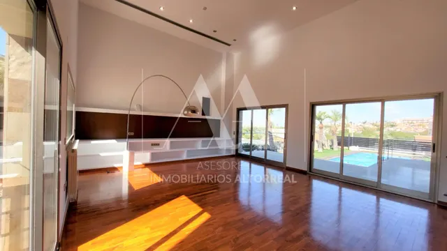 CHALET INDEPENDIENTE EN ALTORREAL — 31