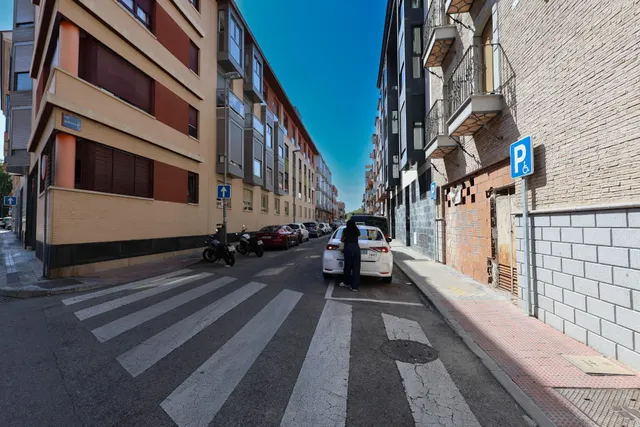 Casa / Chalet adosado en venta en Calle la Coruña, Leganés — 39
