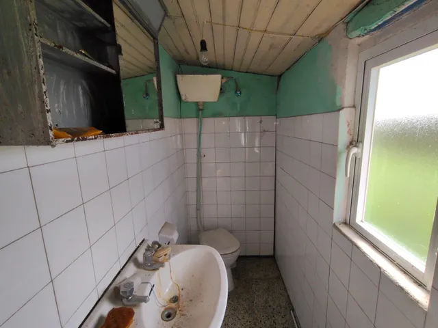 Casa independiente, a reformar -tejado nuevo-. Maceda . Alquiler con opción a compra — 22