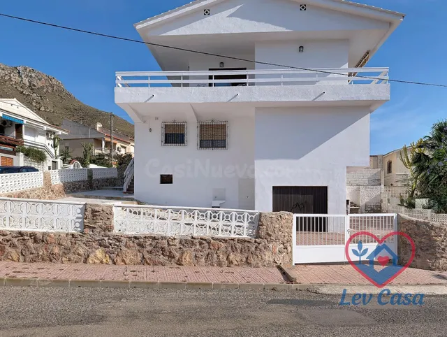EXCLUSIVO CHALET INDEPENDIENTE EN CALABARDINA (ÁGUILAS) CON  - foto 4
