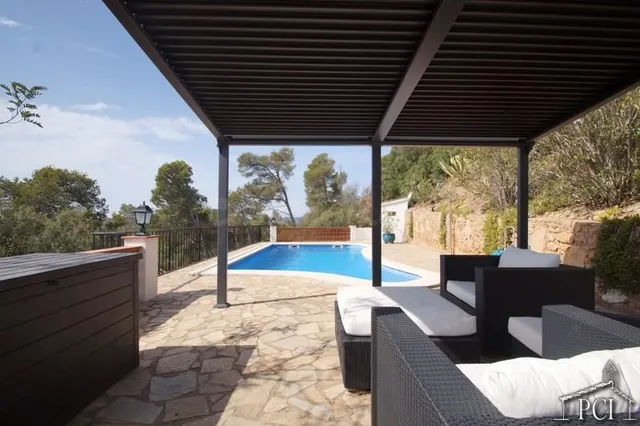 PALS - Casa reformada estilo moderno con 2 apartam. indep.., - foto 2