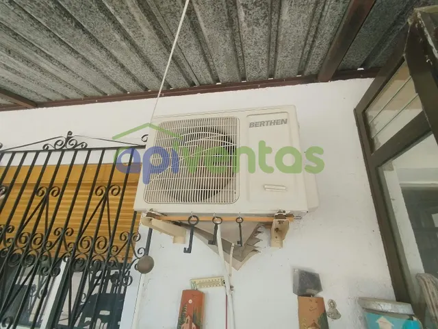 Casa vallada de 3 plantas — 43