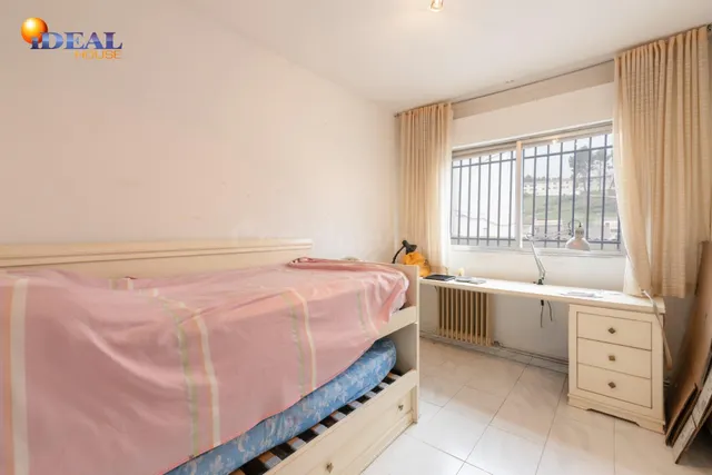 Título: Vivienda amplia con cochera y dos patios en zona cén - foto 4