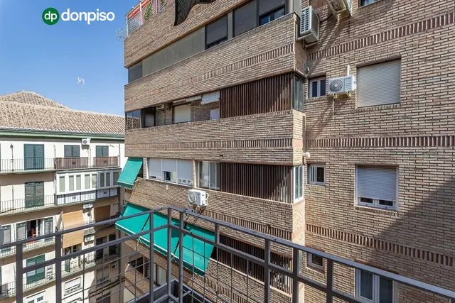 AMPLIO PISO JUNTO GRAN CAPITAN — 6