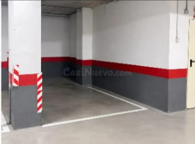 PLAZA DE GARAJE AMPLIA EN TEATINOS | ESPACIO PARA COCHE Y MOTO — 2