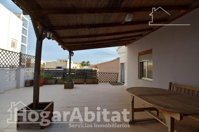 ¡PLAYA DE PILES! ÁTICO AMPLIO Y EXTERIOR CON GARAJE Y TERRAZA — 40
