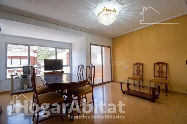 ESQUINERO EXTERIOR CON BALCON Y MIRADOR - foto 2