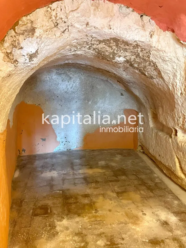 Casa a la venta en Bocairent para reformar. — 3