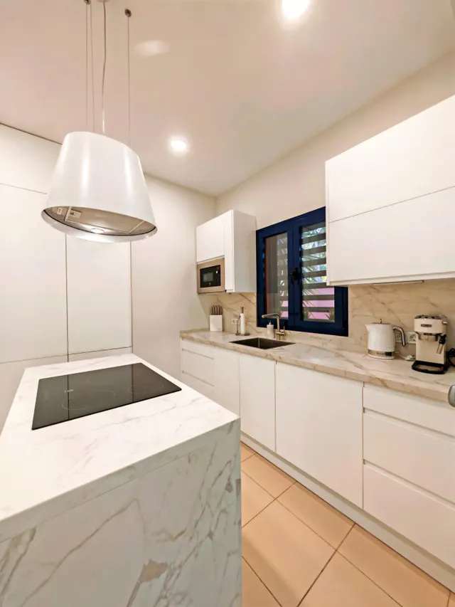 Chalet independiente reformado en pinar de los franceses | 3 dormitorios, 2 baños y piscina privada — 42