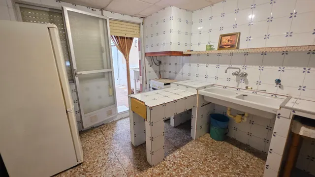Casa de 249 m2 con dos plantas independientes y terraza de 150 m2, entre el auditorio y el parque central de Paterna — 42