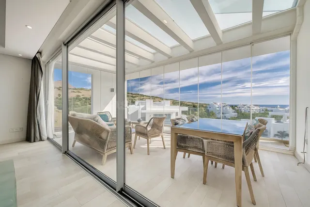 Apartamento 3 habitaciones 130m² en venta - Costa Del Sol - foto 4