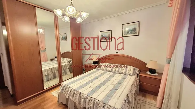 CASA ADOSADA, DISPUESTA PARA ENTRAR A VIVIR. HAZAS DE CESTO. — 37