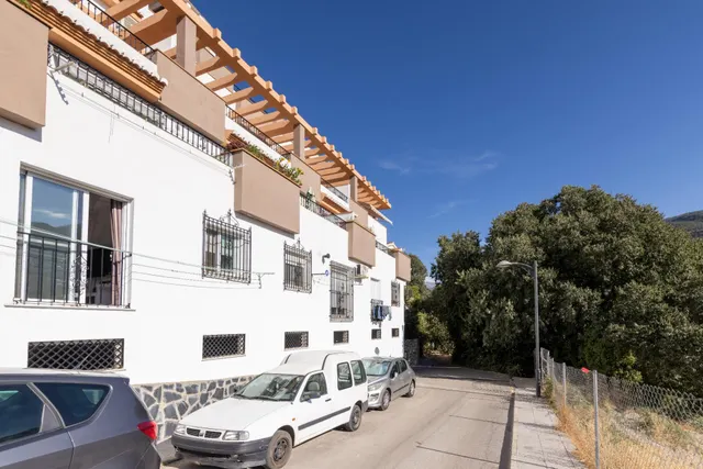 Piso de 2 dormitorios con vistas a la montaña en Güéjar Sierra – Granada — 29