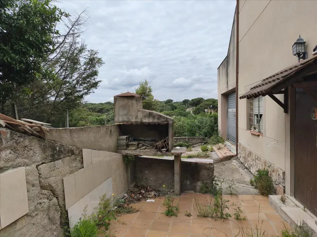 CASA 4 habitaciones, 213 M2, EN JUNIOR PARK, RIELLS I VIABRE - foto 3