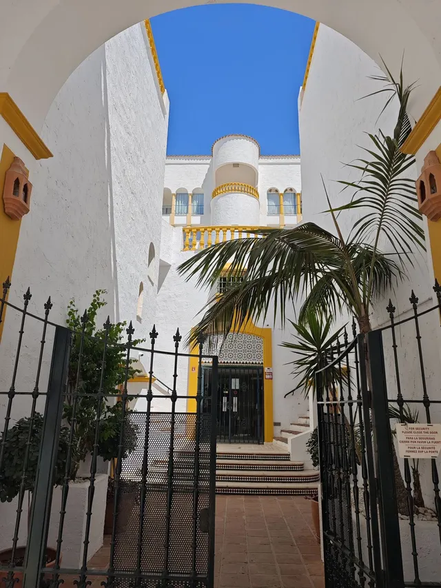 Apartamento 2 habitaciones 117m² en venta - Riviera del sol — 41