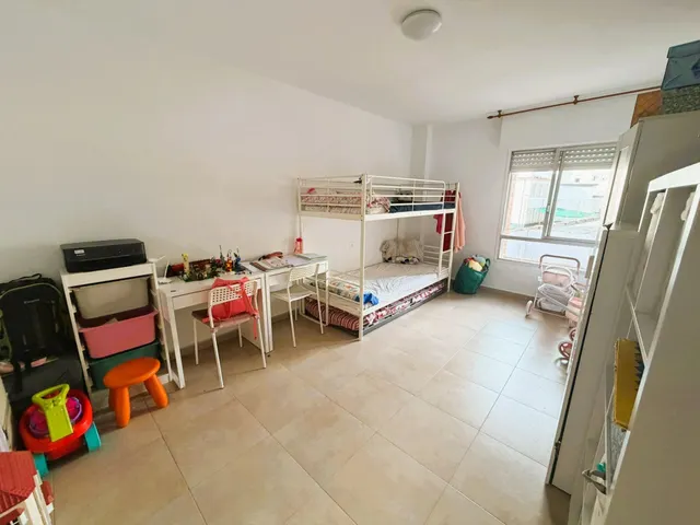 Piso 4 habitaciones 170m² en alquiler - Realejo — 10