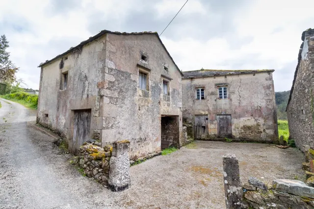Conjunto de casas en San Andrés (Viveiro)