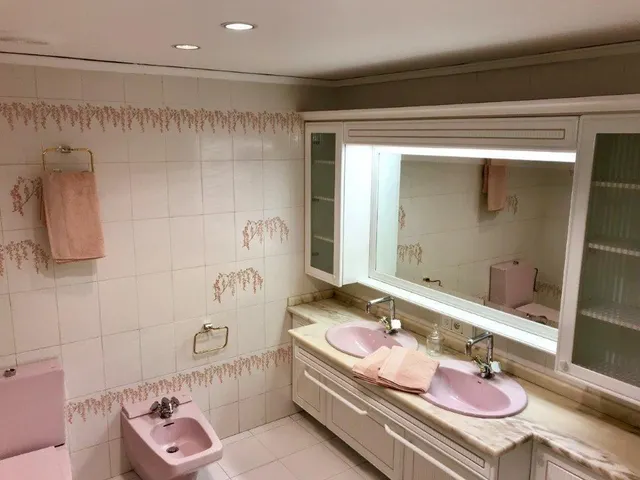 VIVIENDA EN ALQUILER SITUADA EN EL CENTRO DE LA CIUDAD — 15