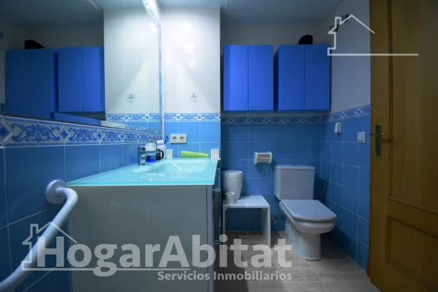 ¡impresionante! amplio con 4 dormitorios, terraza y garaje junto al puerto — 45