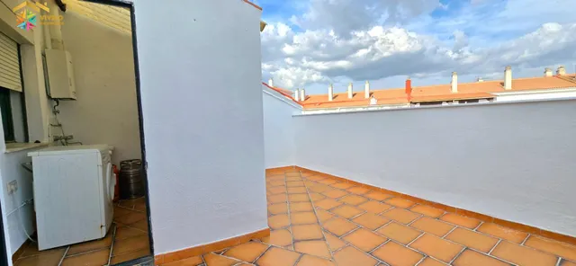 Ático en Avenida Málaga con dos terrazas | Ascensor — 17