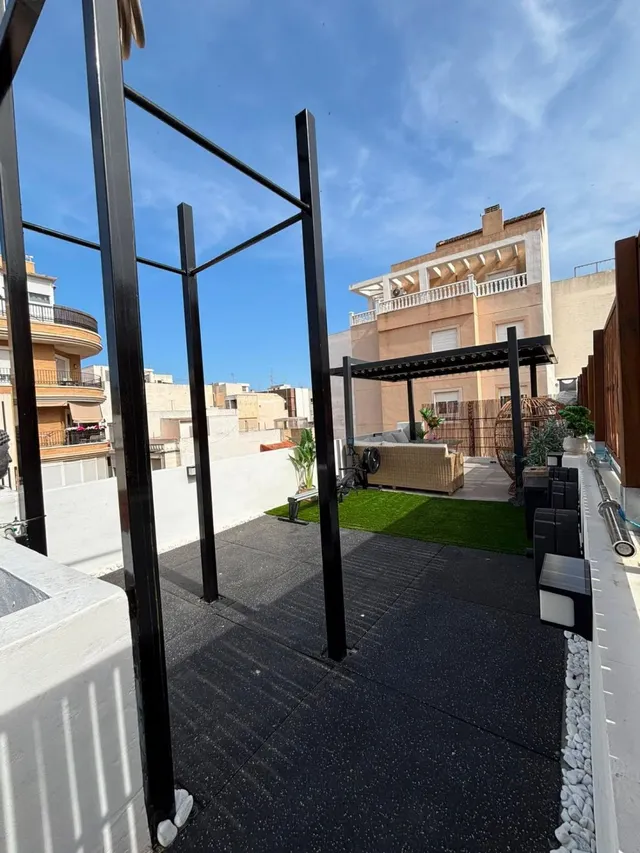 Piso 4 habitaciones 180m² en venta - torrevieja — 28
