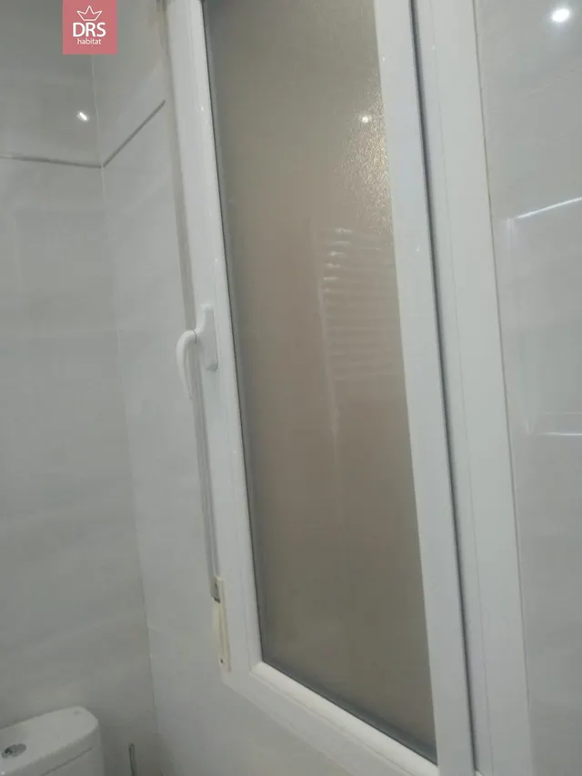 PISO EN PLENO CENTRO, CL MARTINEZ VILLENA AL LADO DEL ALTOZANO — 43