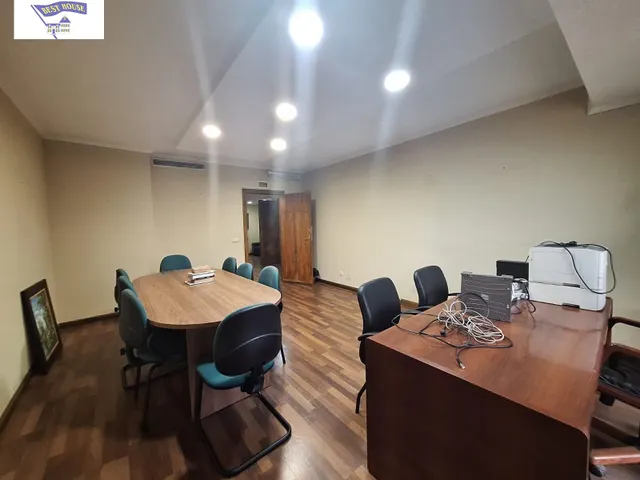 OFICINA MUY CERCA DEL ALTOZANO — 4