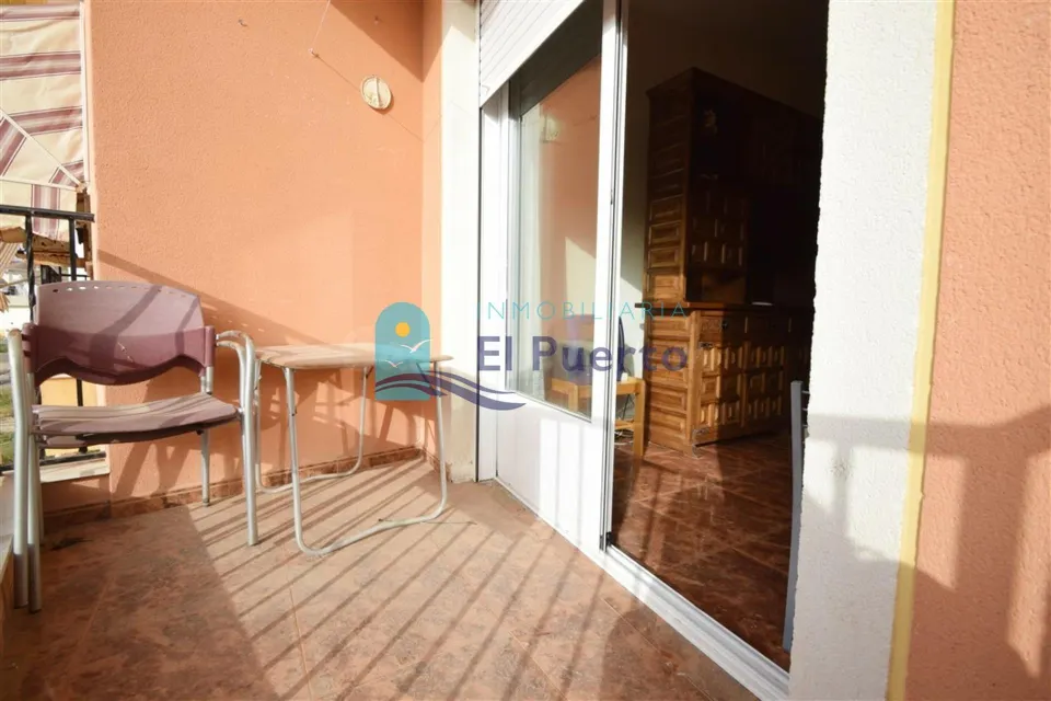 PISO AMPLIO Y LUMINOSO CERCA DE LA PLAYA – REF. 717