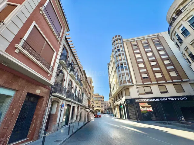 INCREIBLE VIVIENDA EN EL CENTRO DE ORIHUELA, REFORMADA CON P - foto 4