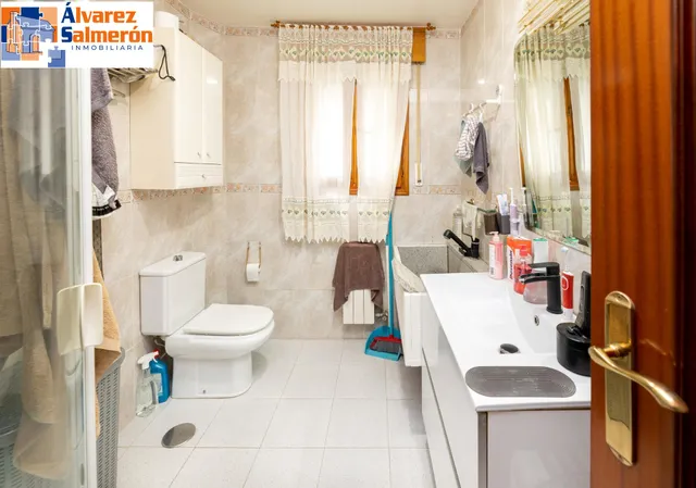 Se vende bonita casa en cajar — 24