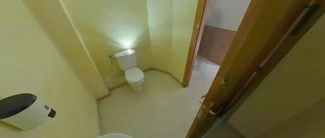 Local en venta en Calle de Margarida Xirgu — 11