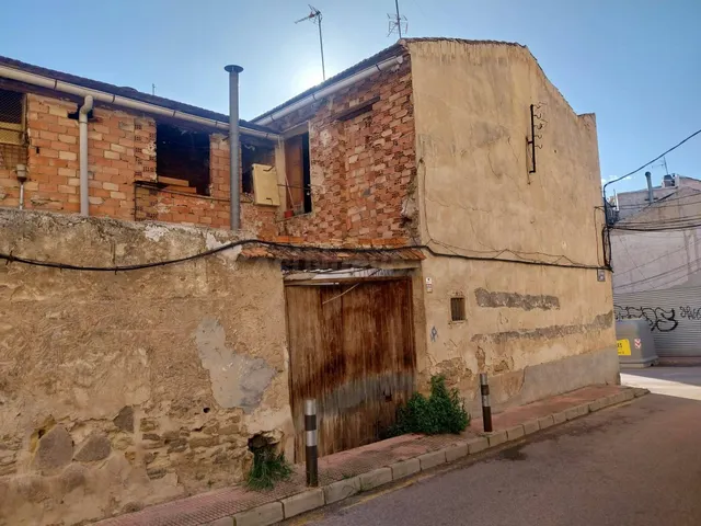 Dos casas por el precio de una y con garaje!! — 4