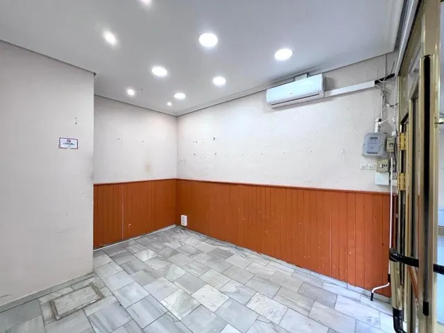 Local comercial 20m² en alquiler - Los Remedios - foto 4
