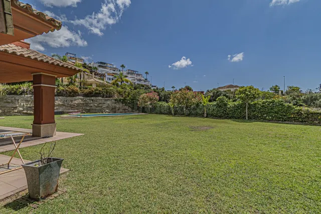 Chalet 5 habitaciones 283m² en venta - Marbella — 3