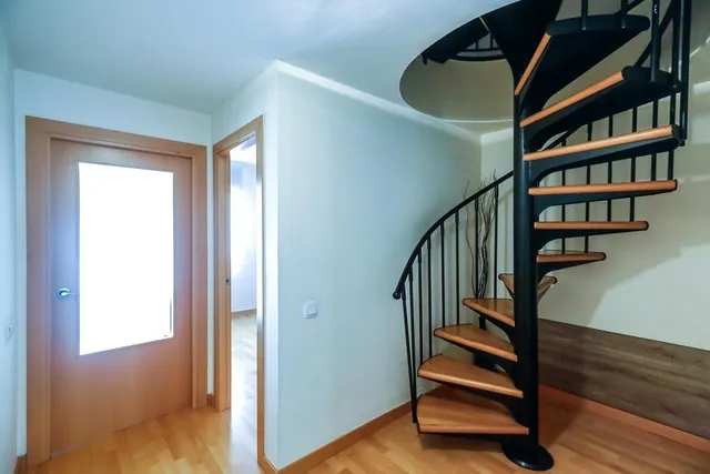 ÀTIC DUPLEX A LA PLAÇA DEL GAS — 8